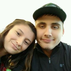 Meet your Posher, Jaron